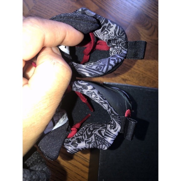 Nike Jordan Spizike, Black / Varsity Red, 317701- 026, Size 4‎ C New Open Box - Picture 10 of 10